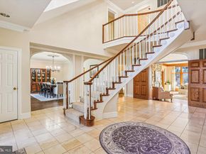 9939 Bentcross Drive, Potomac MD 20854