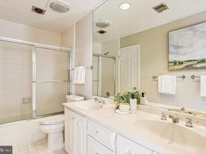 9939 Bentcross Drive, Potomac MD 20854