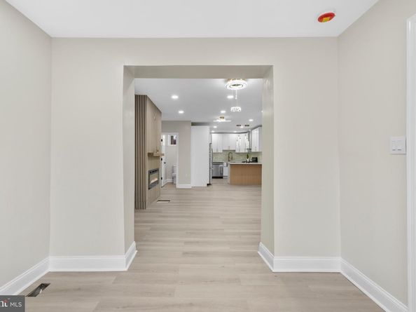 6012 Theodore Street, Philadelphia PA 19142