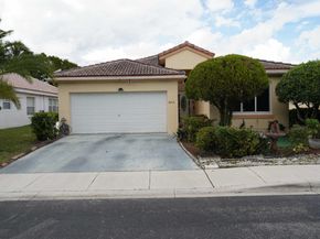 10245 SW 16th Court, Pembroke Pines FL 33025