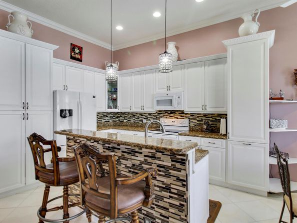 9413 Vercelli Street, Lake Worth FL 33467