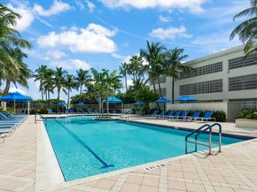 6051 N Ocean Dr 305, Hollywood FL 33019