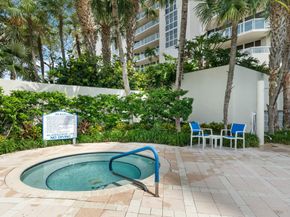 6051 N Ocean Dr 305, Hollywood FL 33019