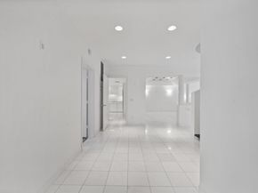 265 Everglade Avenue, Palm Beach FL 33480