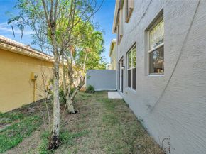 5045 Northern Lights Drive, Greenacres FL 33463