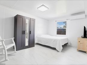 5241 NE 16th Terrace E, Pompano Beach FL 33064