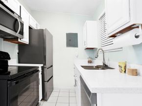 5241 NE 16th Terrace E, Pompano Beach FL 33064