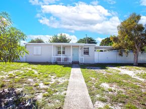 5241 NE 16th Terrace E, Pompano Beach FL 33064