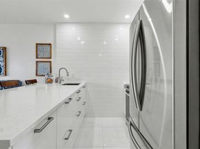 901 SW 11th Ave 16H, Hallandale Beach FL 33009