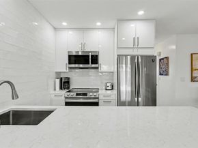 901 SW 11th Ave 16H, Hallandale Beach FL 33009