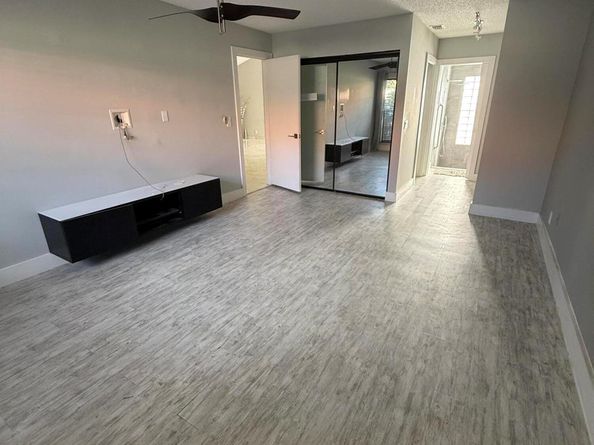 5545 Lakeview Mews Terrace, Boynton Beach FL 33437