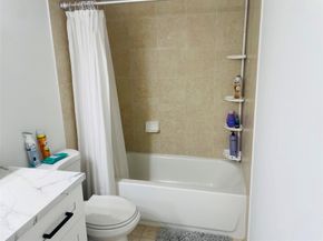 8745 Shadow Wood Boulevard 105, Coral Springs FL 33071