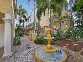 1040 Lake Shore Dr 203, Lake Park FL 33403