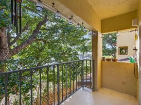 1040 Lake Shore Dr 203, Lake Park FL 33403