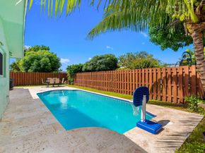 3161 NW 65th Dr, Fort Lauderdale FL 33309