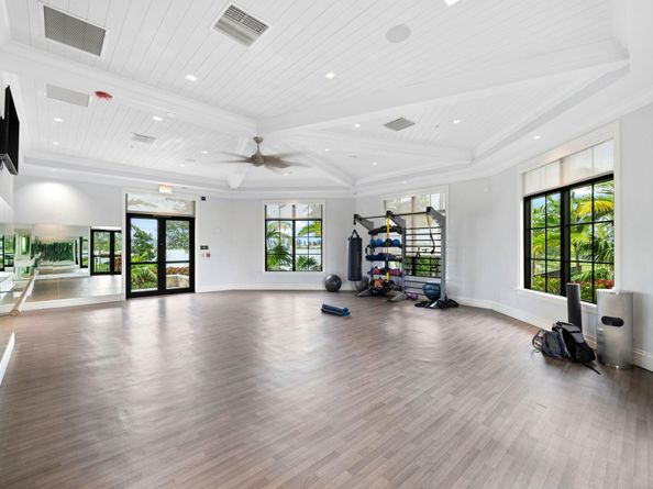 12155 N Baypoint Cir, Parkland FL 33076