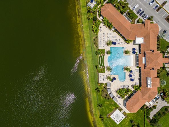 12155 N Baypoint Cir, Parkland FL 33076