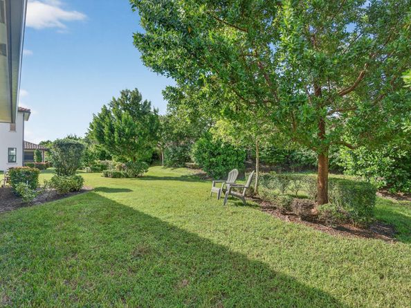 12155 N Baypoint Cir, Parkland FL 33076