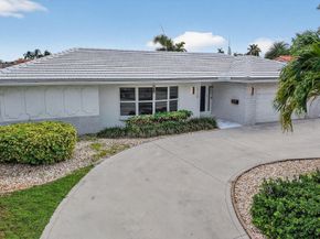 2720 NE 59th St, Fort Lauderdale FL 33308