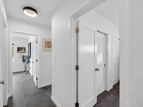 2720 NE 59th St, Fort Lauderdale FL 33308