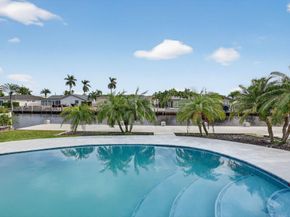2720 NE 59th St, Fort Lauderdale FL 33308