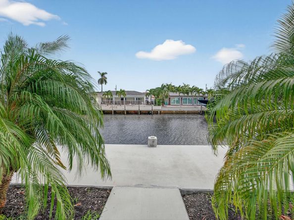 2720 NE 59th St, Fort Lauderdale FL 33308