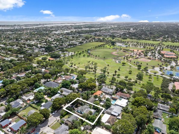 3101 Glenwood Road, West Palm Beach FL 33405