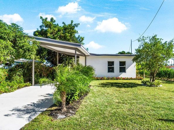 4400 Greenwood Avenue, West Palm Beach FL 33407