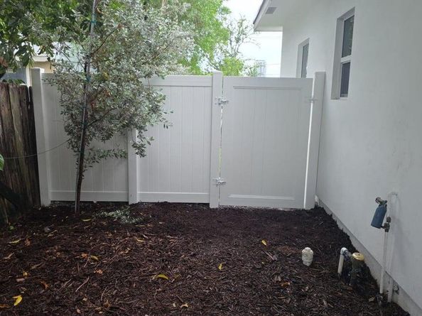 4400 Greenwood Avenue, West Palm Beach FL 33407