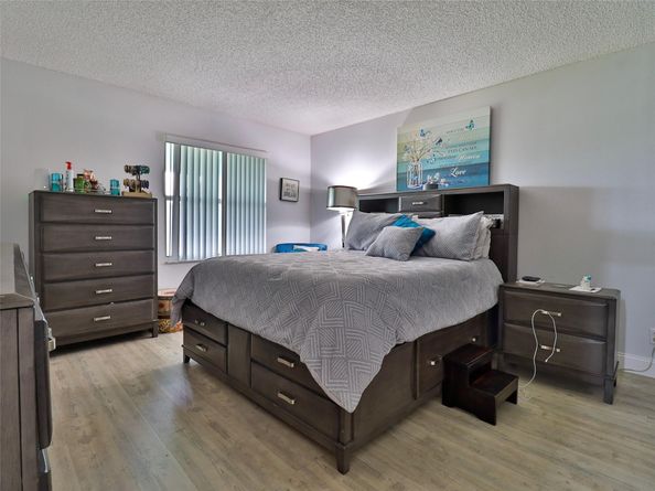 3100 NW 43rd Pl, Fort Lauderdale FL 33309