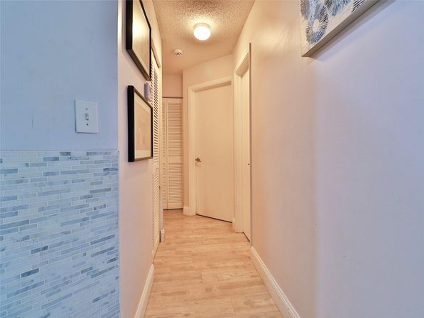3100 NW 43rd Pl, Fort Lauderdale FL 33309