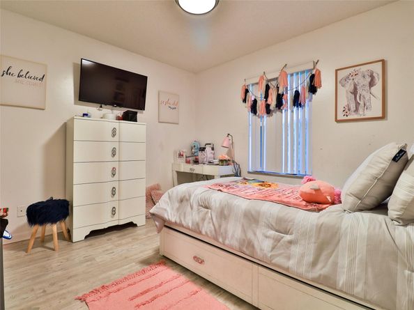 3100 NW 43rd Pl, Fort Lauderdale FL 33309