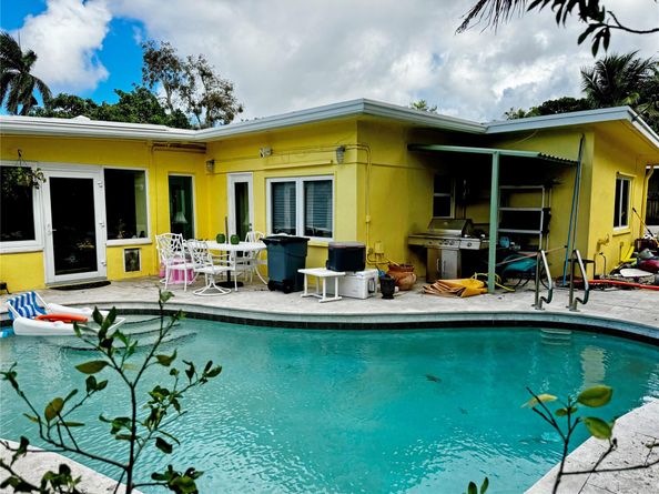 1406 NE 15th St, Fort Lauderdale FL 33304
