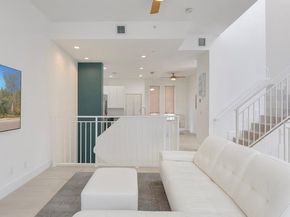 703 SE 16th Ct, Fort Lauderdale FL 33316