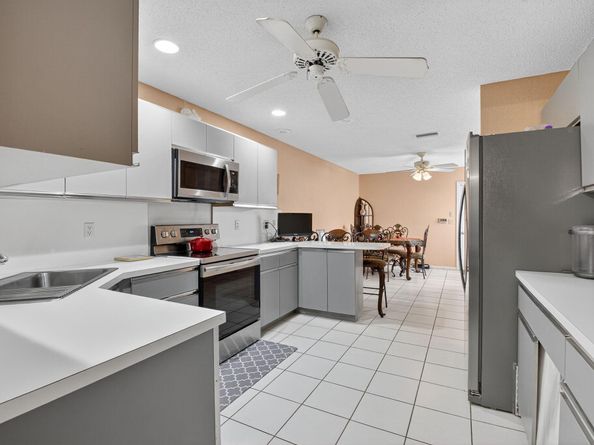 10559 Ladypalm Lane A, Boca Raton FL 33498