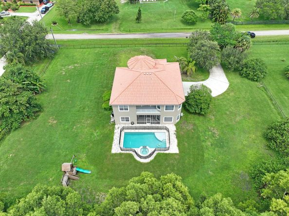 16383 73rd Terrace N, Palm Beach Gardens FL 33418