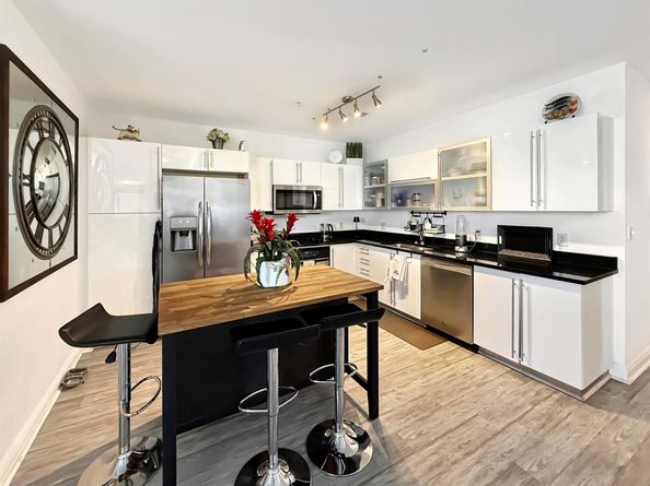 1617 N Flagler Drive 802, West Palm Beach FL 33407