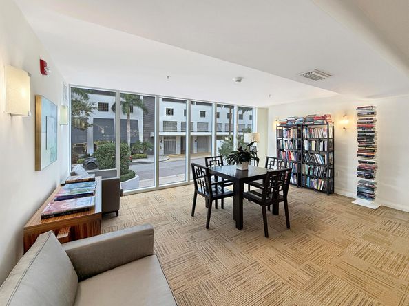 1617 N Flagler Drive 802, West Palm Beach FL 33407