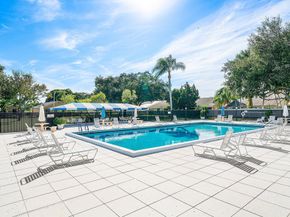 16 Ripley Way, Boynton Beach FL 33426