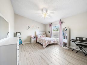 16 Ripley Way, Boynton Beach FL 33426