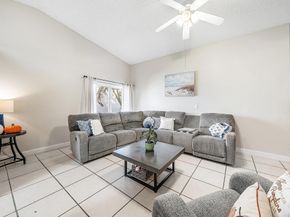 16 Ripley Way, Boynton Beach FL 33426