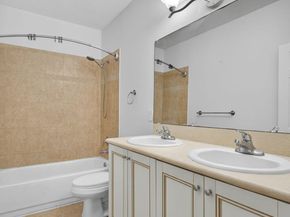 513 Talia Circle, Palm Springs FL 33461