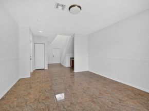 513 Talia Circle, Palm Springs FL 33461