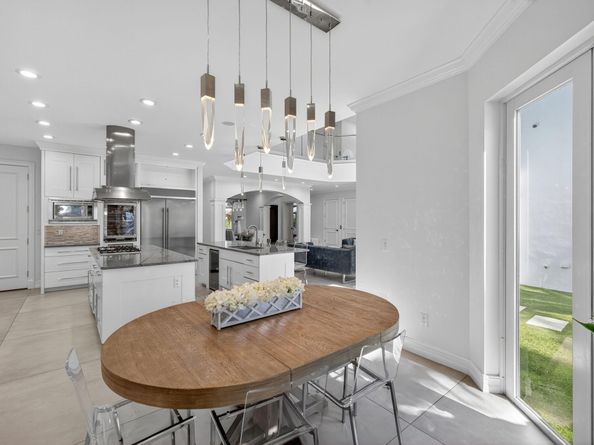 2614 Castilla Isle, Fort Lauderdale FL 33301