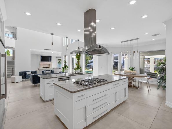 2614 Castilla Isle, Fort Lauderdale FL 33301