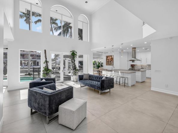 2614 Castilla Isle, Fort Lauderdale FL 33301