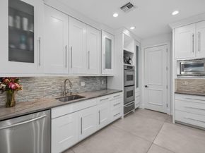 2614 Castilla Isle, Fort Lauderdale FL 33301