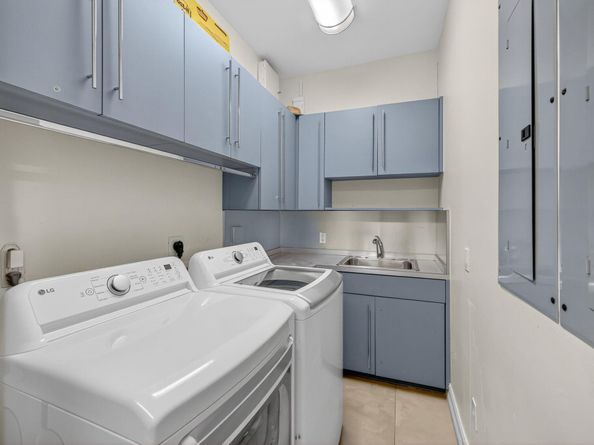 2614 Castilla Isle, Fort Lauderdale FL 33301