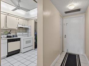 7820 S Colony Circle 109, Tamarac FL 33321