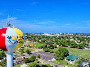 1020 S K Street, Lake Worth Beach FL 33460